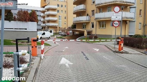 Agh i Uken -okolice/ 2-niezależne pok., balkon