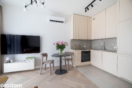 Nowy Apartament |2 pokoje | METRO | klimatyzacja + garaż