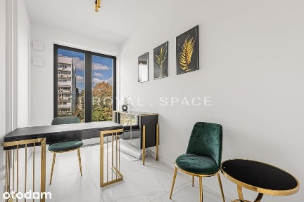 Nowoczesne Biuro dla Firmy | Chronos | Centrum