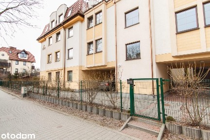 Atrakcyjne mieszkanie z dużym ogródkiem w Dolnym Sopocie.