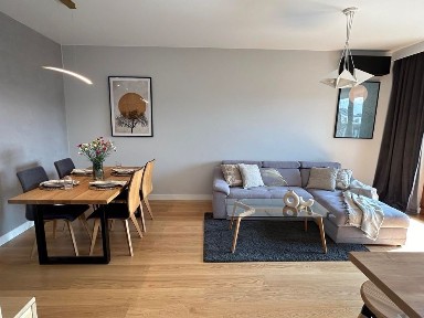 3-pokojowy apartament | 72 m² | Stara Ochota | klimatyzacja | garaż | 5. piętro