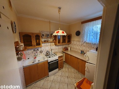 Mieszkanie 53m2, 3 pokoje,kuchnia, łazienka, 2 piętro