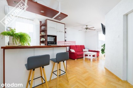Do wejścia | Balkon | Winda | Miejsce w garażu