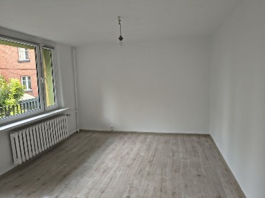 Mieszkanie 3 pokoje 60.42 m2 wysoki parter