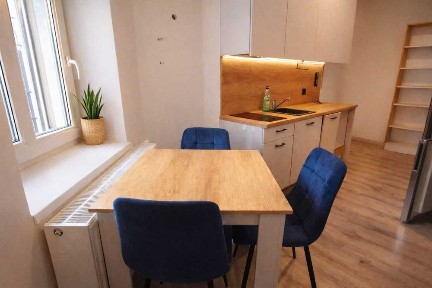 3 pokojowe mieszkanie do wynajęcia 41m2 - ul. Chocimska 24/ Bydgoszcz
