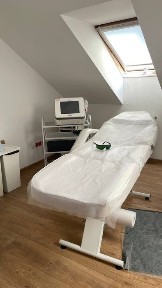 Odstąpię gabinet kosmetyczny z wyposażeniem i bazą klientów