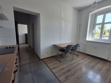 Funkcjonalne mieszkanie w odnowionej kamienicy
