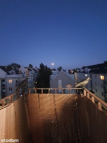Spokojna okolica, skomunikowane, balkon i piwnica