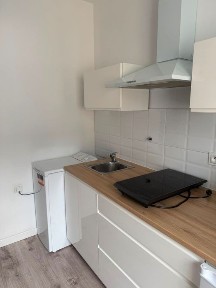 Kawalerka na wynajem- Wrocław, Jagodno, Ul. Komedy- od 1 września.