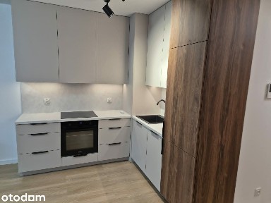 Do wynajęcia 1 pok. 30 m/2 na Zabłociu w Centrum Krakowa. 2700 zł.