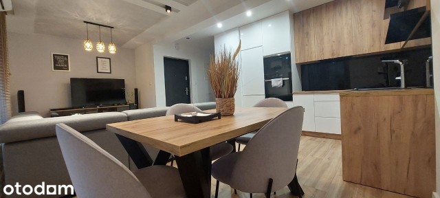 Apartament dwupoziomowy/ Two-level apt. 90m2