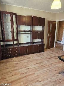 Pereca - 2 osobne pokoje, balkon, bez mebli