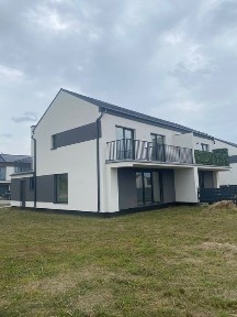 Sprzedam nieruchomość w zabudowie bliźniaczej