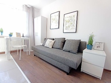 [PL, ENG, RU] Kawalerka/ studio. Bliski Wawer. Studio flat. квартира