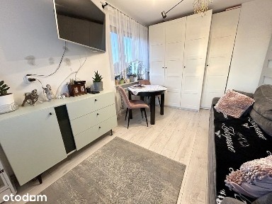 Atrakcyjne 2 po na 1piętrze/po remoncie/BEZCZYNSZOWE/z ogródkiem500m2
