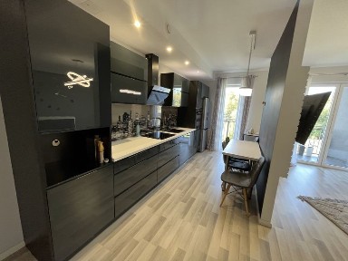 Do wynajęcia mieszkanie 3-pokojowe z garażem, 80m2 przy ul. Por. Halszki. Bez pośredników!