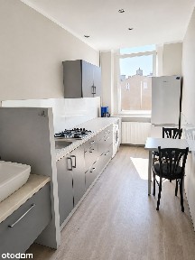 Wyremontowane, tuż przy Deptaku