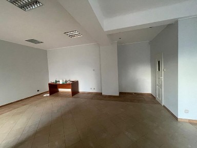 Sprzedam lokal użytkowy 42 m² - w centrum Ełku, ul. Chopena