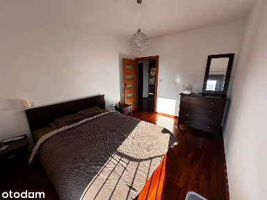 wynajem od wrzesnia na 2 mies, 3 pokoje, balkon
