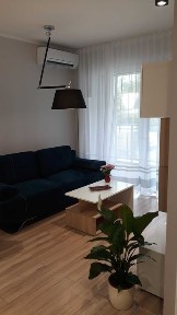 Wynajmę dwupokojowy apartament z balkonem i miejscem postojowym