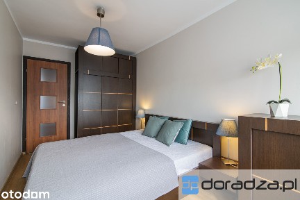 4 pokoje / 72 m² / balkon / ul. Krynicka / 10 piętro / winda