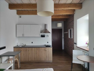Wynajmę bezczynszowy apartament w spokojnej okolicy