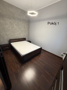 Sprzedaż mieszkania 4 pokojowego w kamiennicy