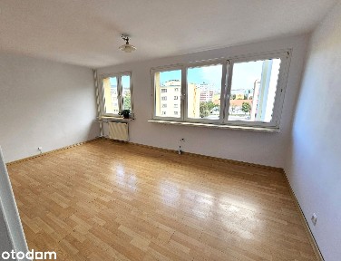 Kawalerka z możliwością podziału, c.o miejskie