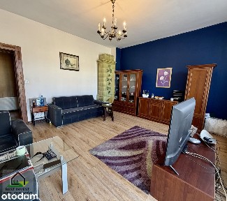 Przestronne, słoneczne, 2 balkony, ścisłe centrum Jeleniej Góry