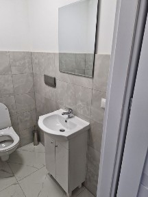 Wynajmę biura w Dąbrowie Górniczej ( blisko Huty Katowice)