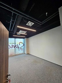 Lokal usługowy/biurowy na parterze duża witryna segment miedzy 100m2-609m2!