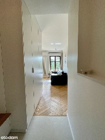 Elegancki apartament w centrum, pierwszy najem, balkon, winda