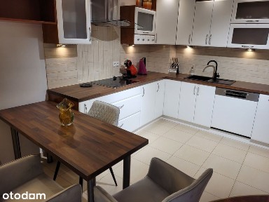 Apartament Ul. Rumiana z ogrodem 230 m2