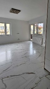 Mieszkanie/kawalerka 35 m² po generalnym remoncie- Bezpośrednio | Ząbki | Duży balkon 10 m²