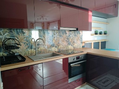 Skrzyżowanie Marszałków nowy 3 pokojowy umeblowany apartament 53 m, garaż