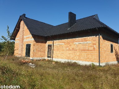 Dom wolnostojący z garażem