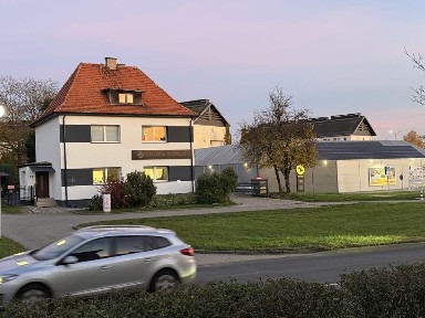 Lokal usługowy na działce 300m z możliwoscią rozbudowy
