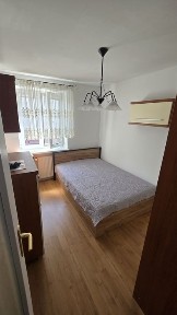 Komfortowe, umeblowane mieszkanie 44m² z klimatyzacją i garażem - Płock, ul. Wańkowicza