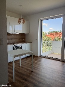 Nowe mieszkanie 1-pokojowe, klimatyzacja, parking, balkon.