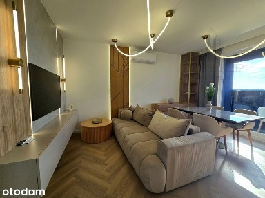 Luksusowe mieszkanie 65 m², 2 miejsca garażowe.