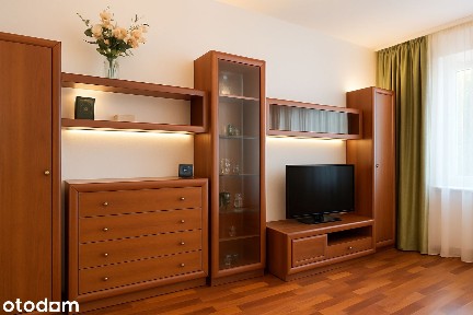 Blisko Centrum, 2 oddzielne pokoje 60 m2, klimatyzacja, ul. Okopowa 56
