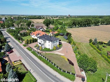 Reprezentacyjny obiekt w sąsiedztwie Solanek, pod klinikę, biura