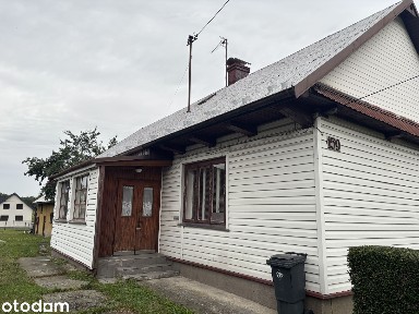 Drewniany dom do remontu z potencjałem na działce 11 arów - Mokrzyska