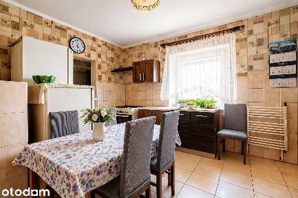 Połowa domu | 90 m² | 900 m² działki z zadbanym ogrodem| Kilianów