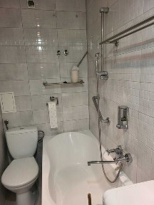 Mieszkanie bezczynszowe po remoncie, pompa ciepła.