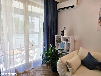 Rondo Daszyńskiego, 44 m2, garaż, klimatyzacja, pierwszy najem