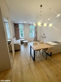 Mieszkanie gotowe pod klucz.Przy teatrze. Piękna kamienica po remoncie