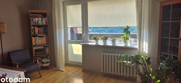 Przestronne mieszkanie z balkonem i piwnicą