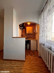 Mieszkanie 20 m² Szczecinek i budynek gospodarczy i garaż.