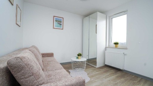 Cдам Apartament - Idealny dla Firm! ul.Jeździecka 8 /Partynice/ Balkon